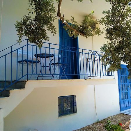 Mouragio Studios Tyros Exterior photo
