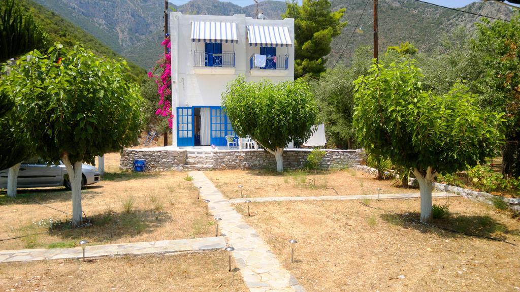 Mouragio Studios Tyros Exterior photo