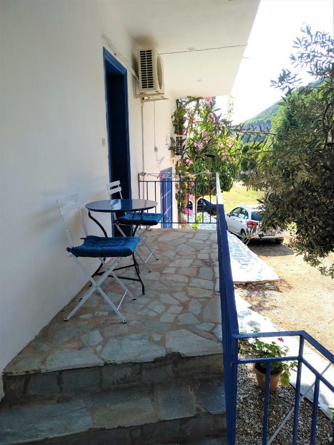 Mouragio Studios Tyros Exterior photo